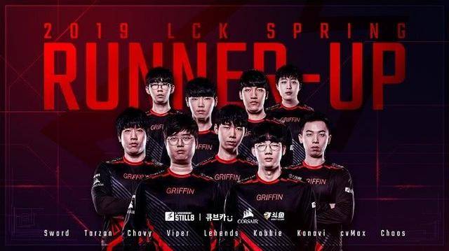 展现其在球 展现其在球