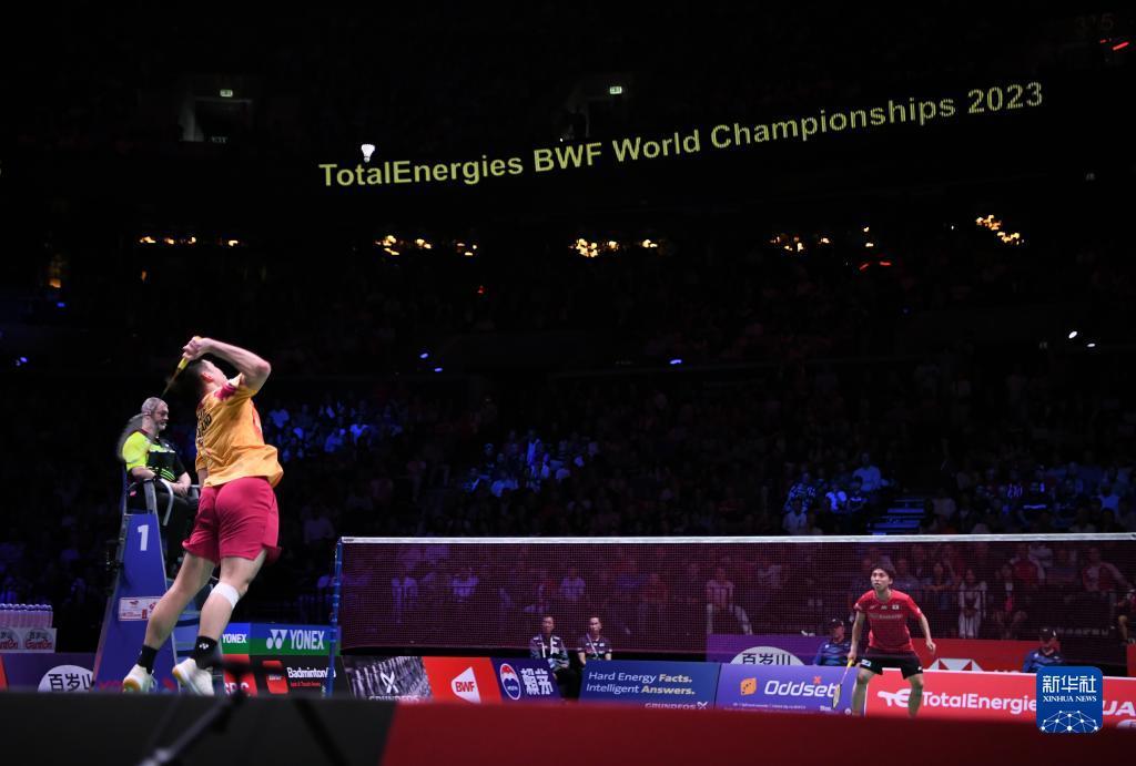 和他个人的 和他个人的