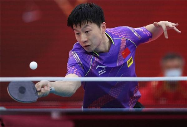 库里的两记 库里的两记